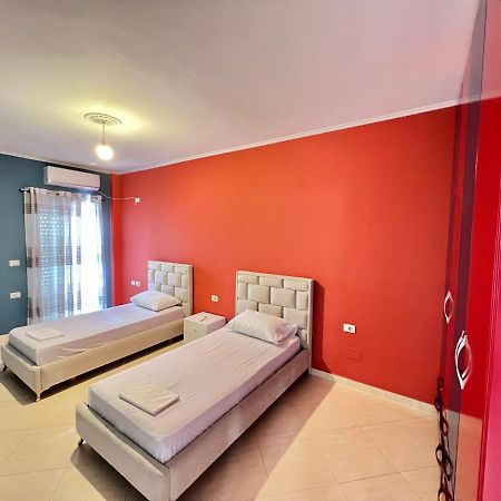 SarandëErmis Apartament公寓 外观 照片