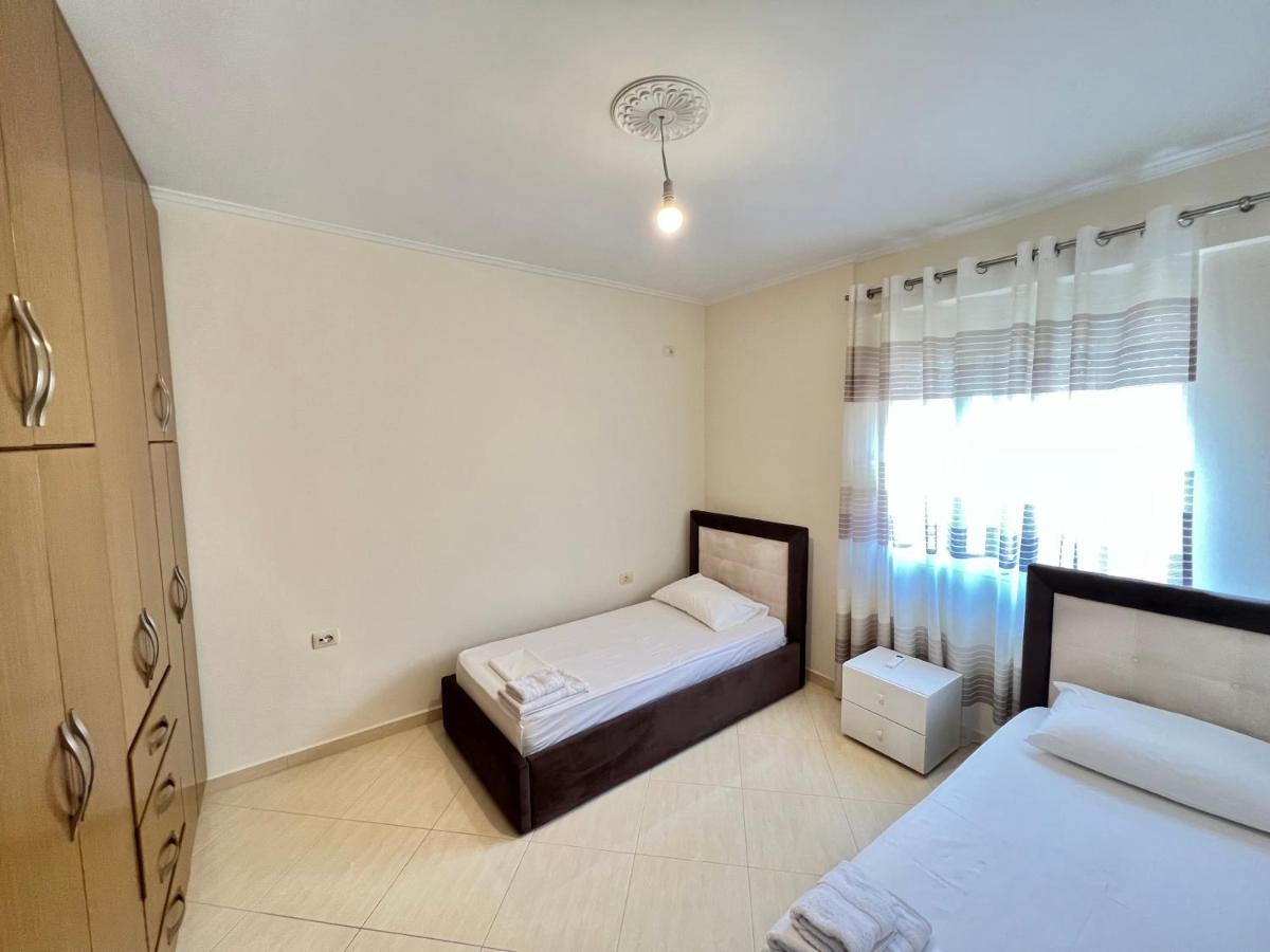 SarandëErmis Apartament公寓 外观 照片